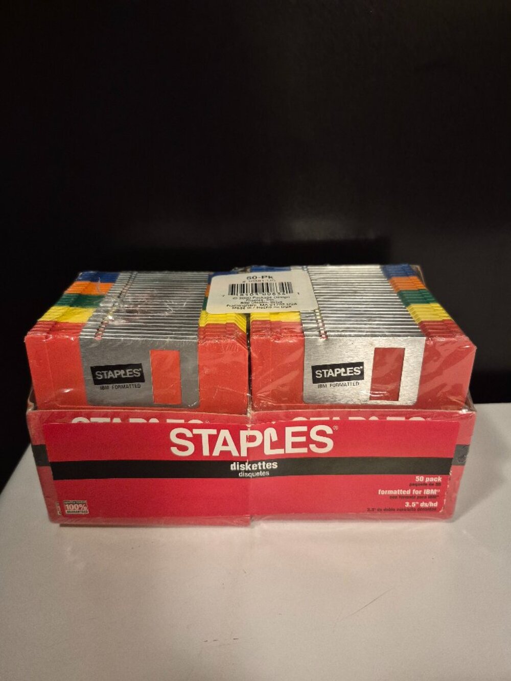 STAPLES 50/PACK 3.5 in 1.44MB MULTI-COLORED FLOPPY DISKETTES (year 2000)